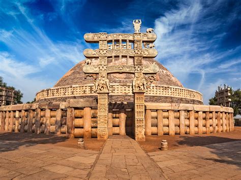 Die Stupa von Sanchi! Eine Hommage an die Vergänglichkeit und den Triumph des Geistes